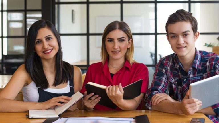 UK-Students-Academic-Confidence